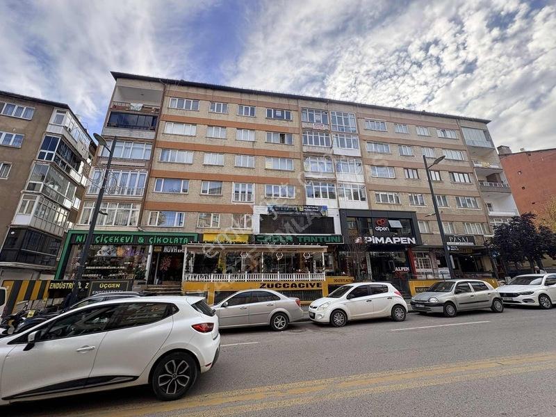 Kabze Emlaktan Sivas Mrk Osman Paşa Caddesind Satılık Daire..!! — fotoğraf 25