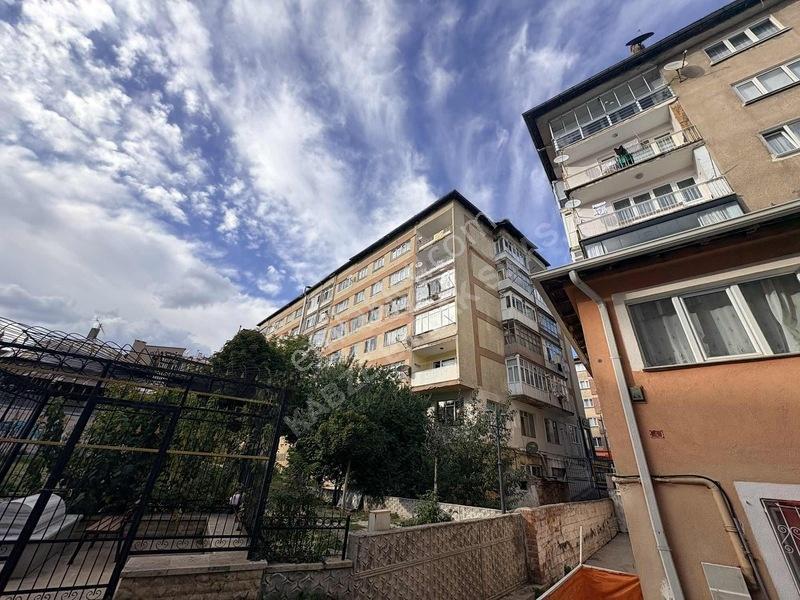 Kabze Emlaktan Sivas Mrk Osman Paşa Caddesind Satılık Daire..!! — fotoğraf 29