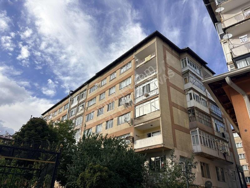 Kabze Emlaktan Sivas Mrk Osman Paşa Caddesind Satılık Daire..!! — fotoğraf 30