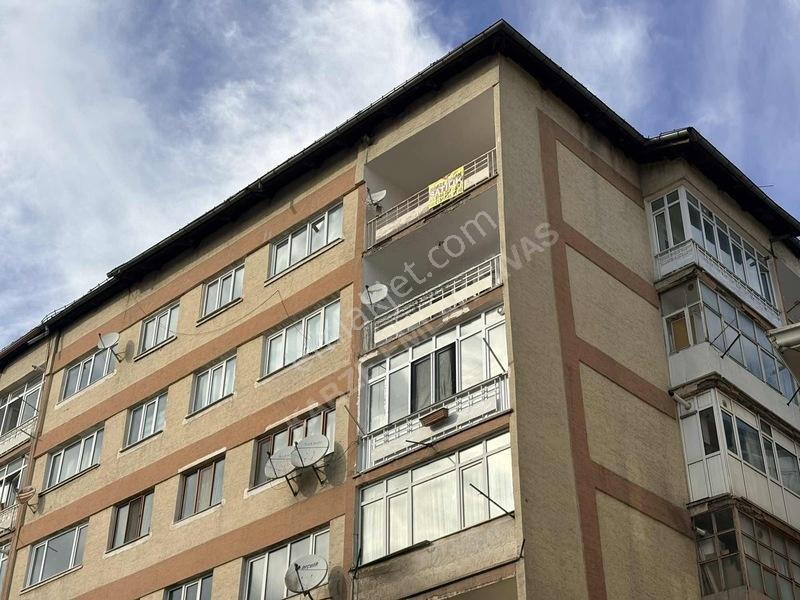 Kabze Emlaktan Sivas Mrk Osman Paşa Caddesind Satılık Daire..!! — fotoğraf 31