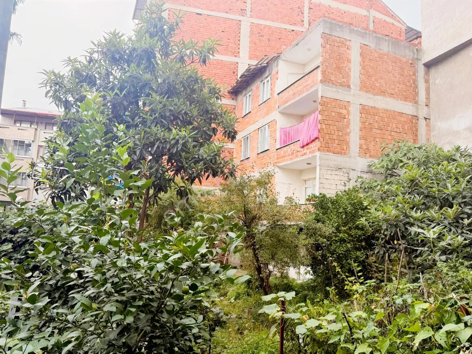 Ula Group'dan Boztepe'de Satılık Bina Ve Arazisi — fotoğraf 4