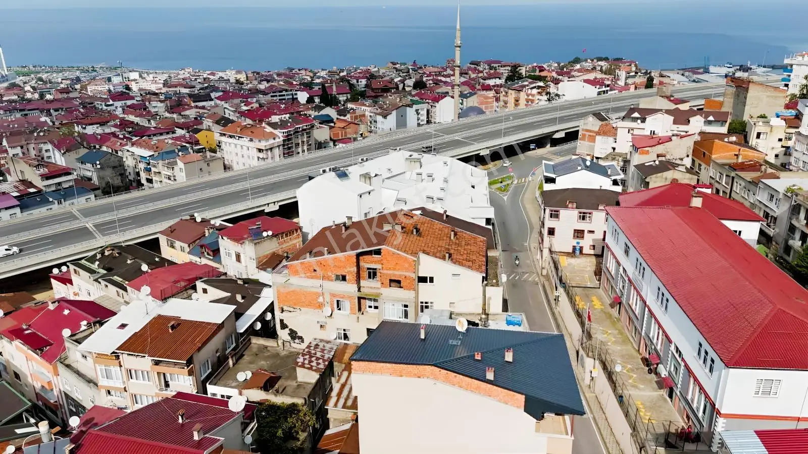 Ula Group'dan Boztepe'de Satılık Bina Ve Arazisi — fotoğraf 24