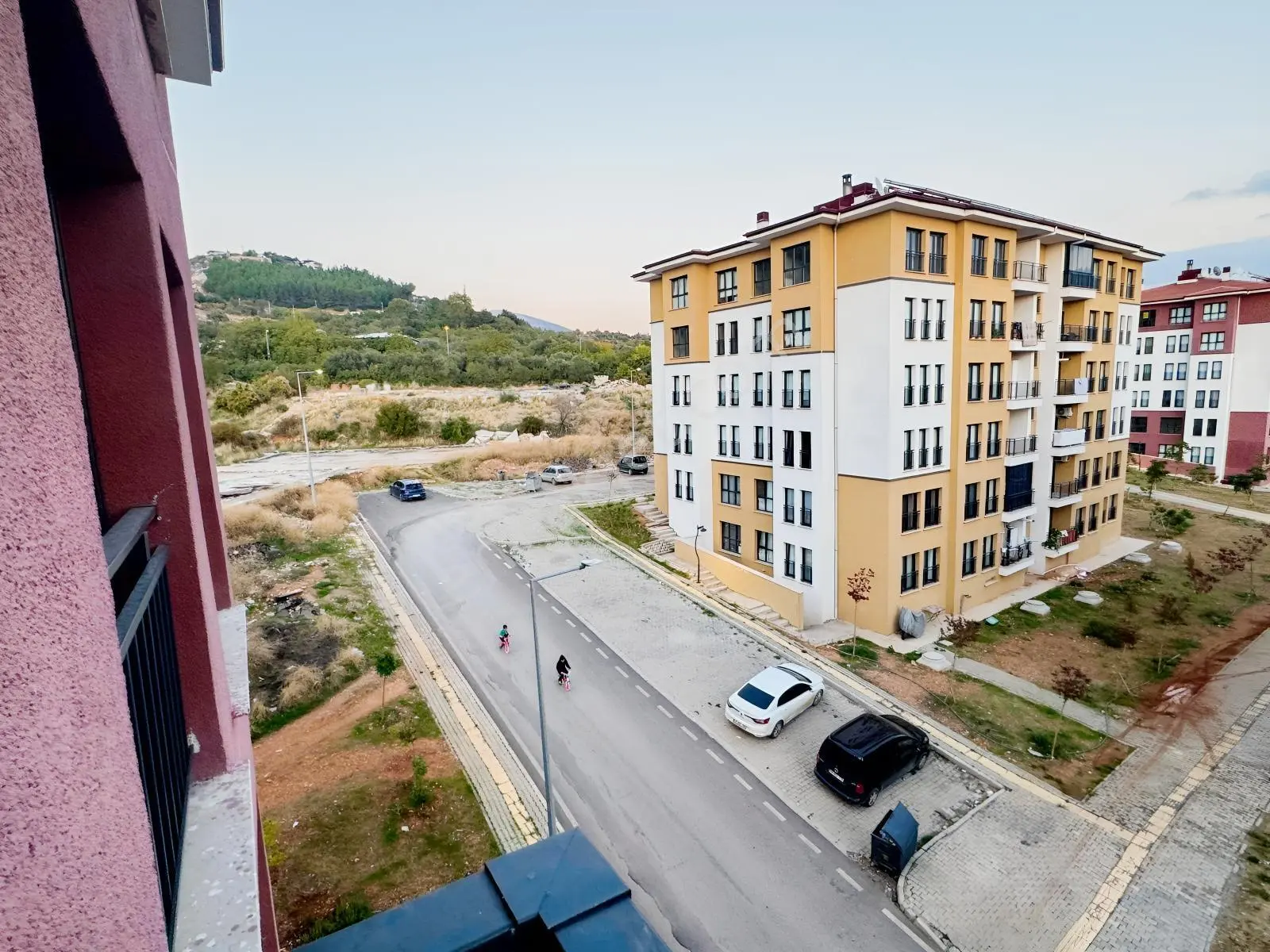 Germenıcıa'dan 2.etap Akyar Toki'de Satılık 3+1 Daire — fotoğraf 3