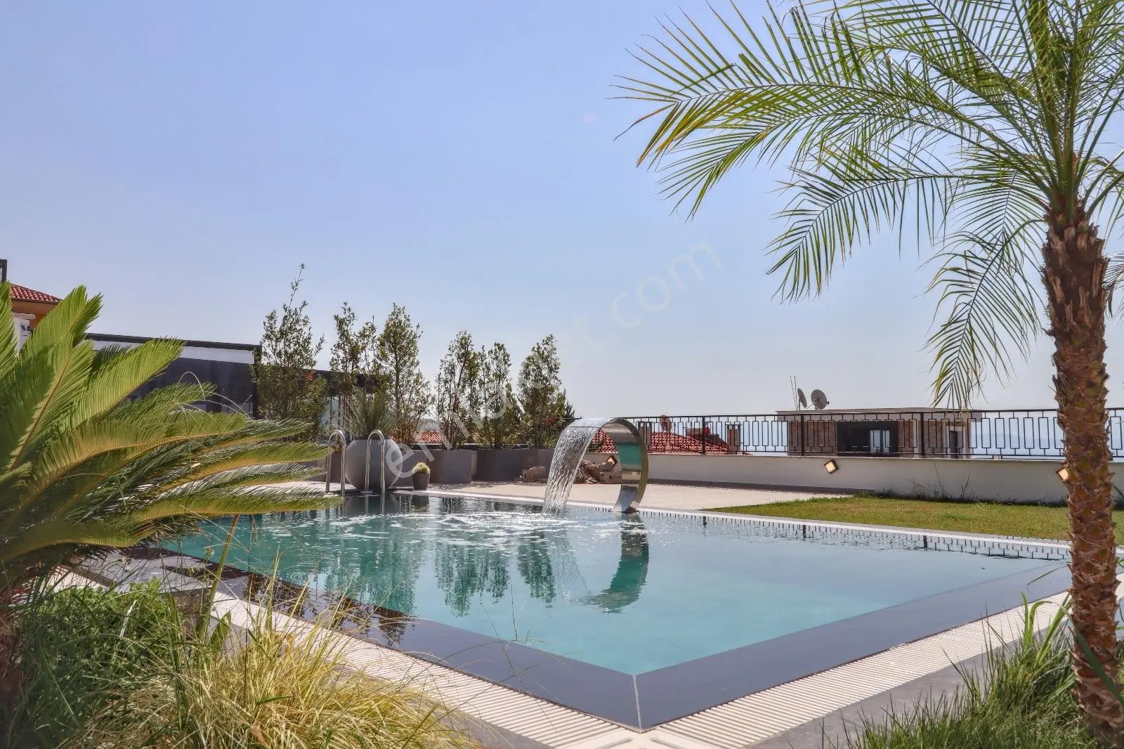 Altınoluk'ta Özel Yapım Asansörlü Ultra Lüks Ev Villa — fotoğraf 15