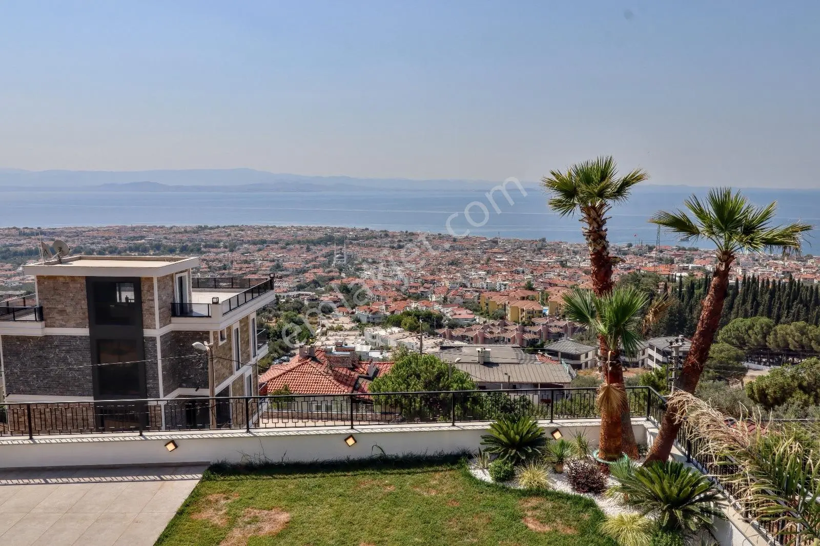 Altınoluk'ta Özel Yapım Asansörlü Ultra Lüks Ev Villa — fotoğraf 20