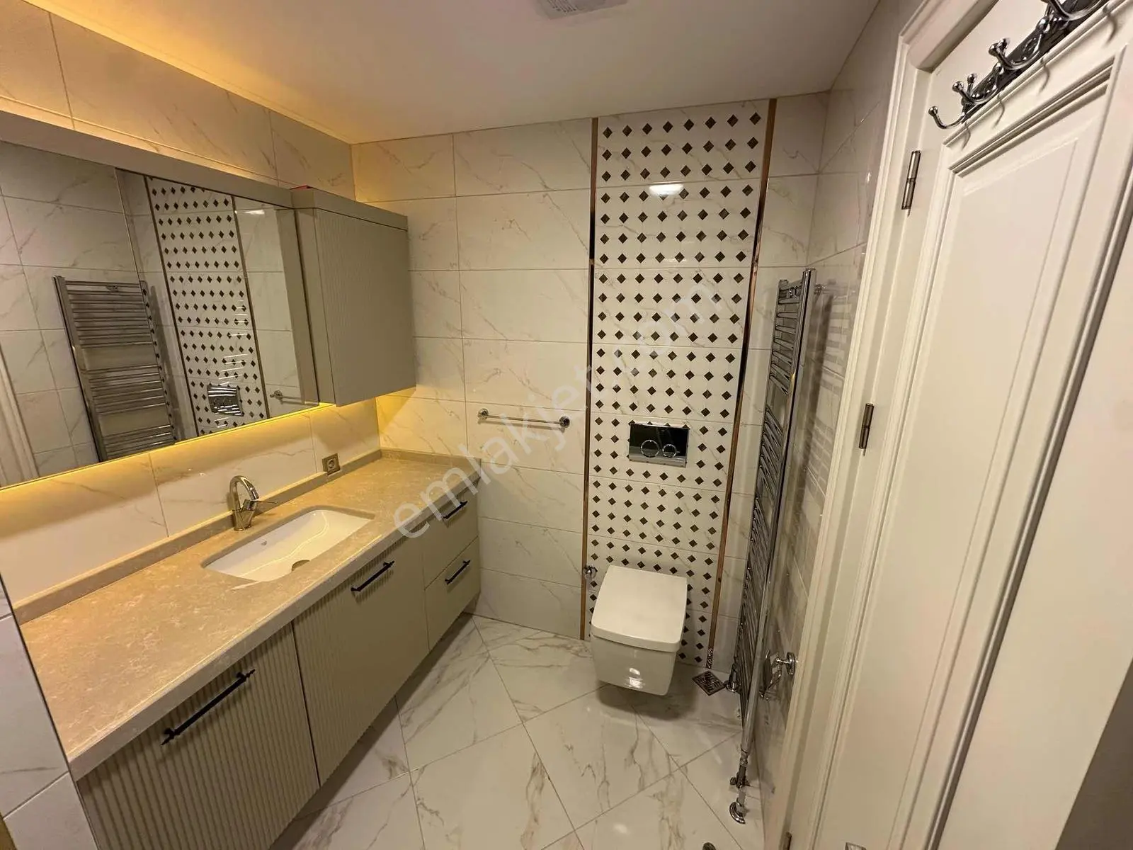 Ağaoğlu 4+1 Tadilatli Özel Tasarımlı Havuz Ve Peyzaj Cephe — fotoğraf 31