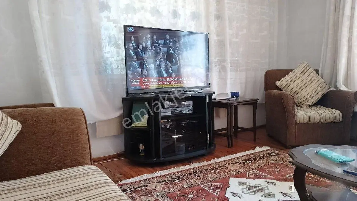 Atatürk Mahallesinde Doğalgazlı Asansörlü Satılık Daire. — fotoğraf 15
