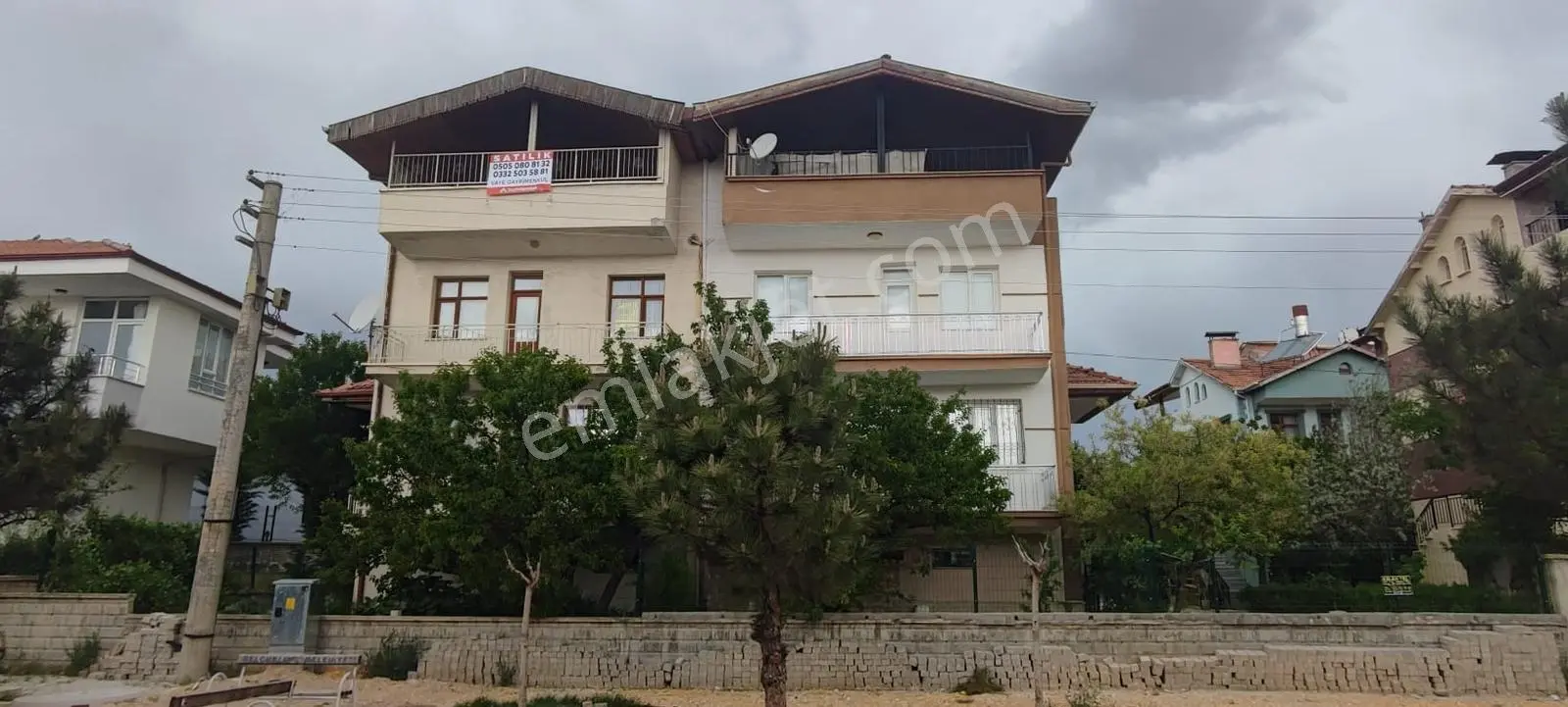 Vaye Gayrimenkul'Den Hanaybaşı Mah. Satılık Tripleks Villa