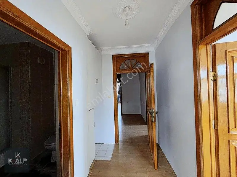 Kalp Satıyor!..vefa Ptt Karşısı Belediye Bloklarında 3+1 Daire — fotoğraf 4
