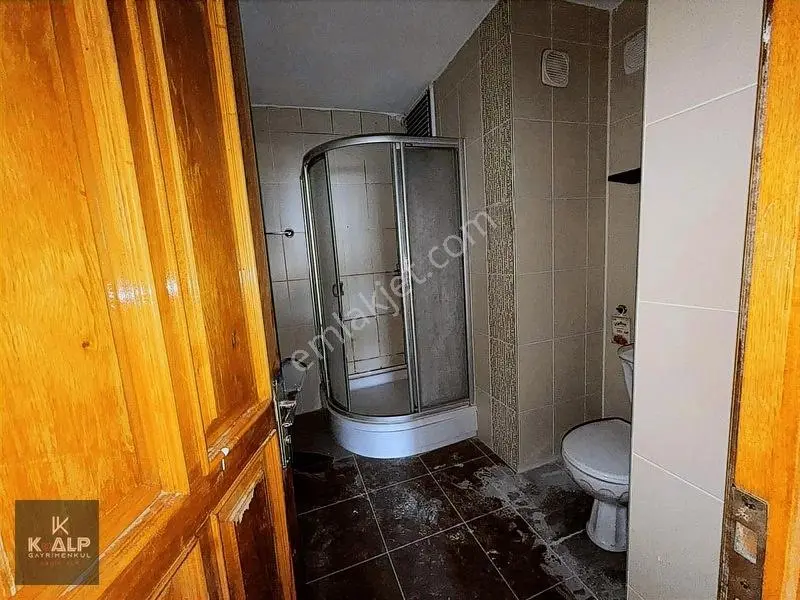 Kalp Satıyor!..vefa Ptt Karşısı Belediye Bloklarında 3+1 Daire — fotoğraf 9