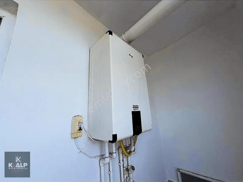 Kalp Satıyor!..vefa Ptt Karşısı Belediye Bloklarında 3+1 Daire — fotoğraf 19