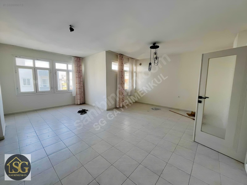 Erdemli Merkezde Geniş Ve Masrafsız 3+1 Kiralık Daire — fotoğraf 7