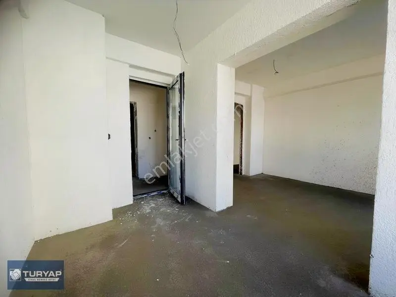 Turyap Sivas'dan Eğriköprü Mah. Asansörlü Sıfır Satılık Daire — fotoğraf 9