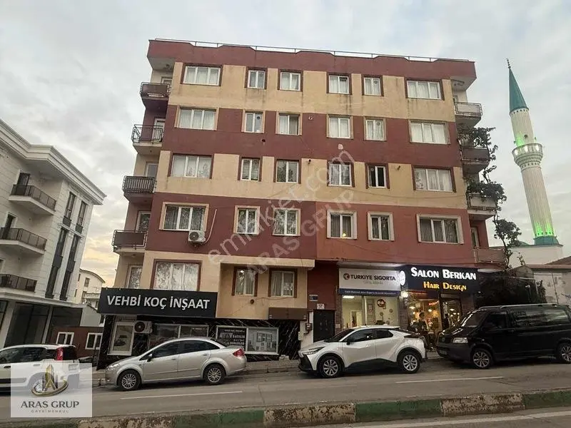 Kestel Merkezde Millet Bahçesi Manzaralı Satılık 2+1 Arakat — fotoğraf 19
