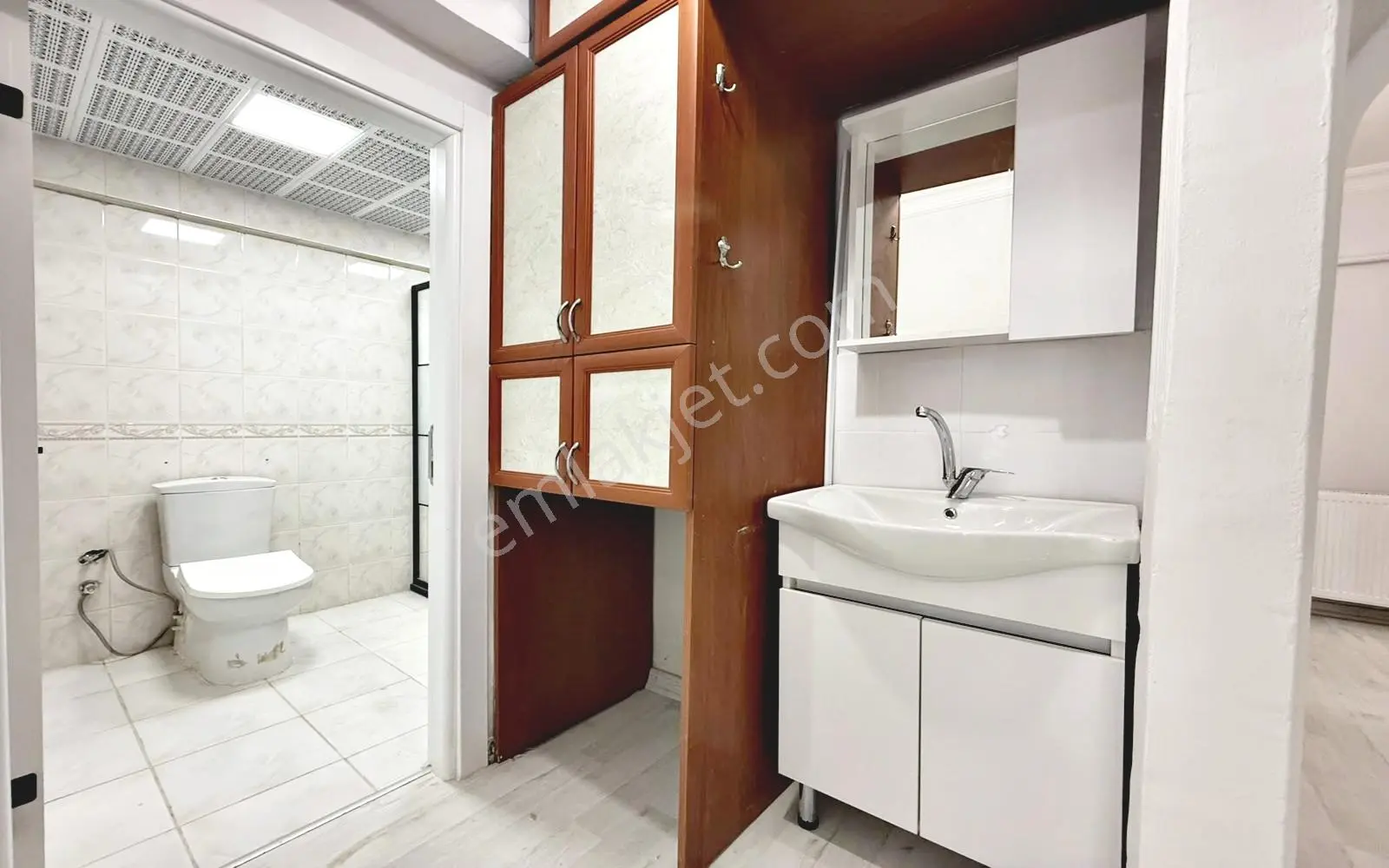 Kuşcağız'da Gazeller Cadde Dibi Ara Kat Full + Full Yapılı 3+1 — fotoğraf 21