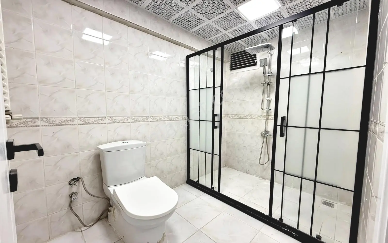 Kuşcağız'da Gazeller Cadde Dibi Ara Kat Full + Full Yapılı 3+1 — fotoğraf 23