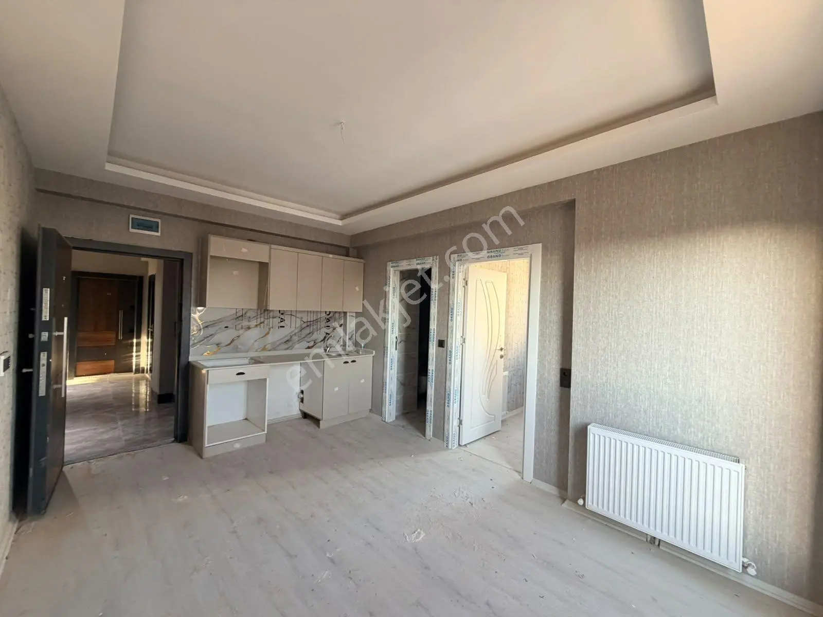Akev Gayrimenkul'den Mehmetçik 3 Bloklu Sitede Sıfır 1+1 Daire — fotoğraf 19
