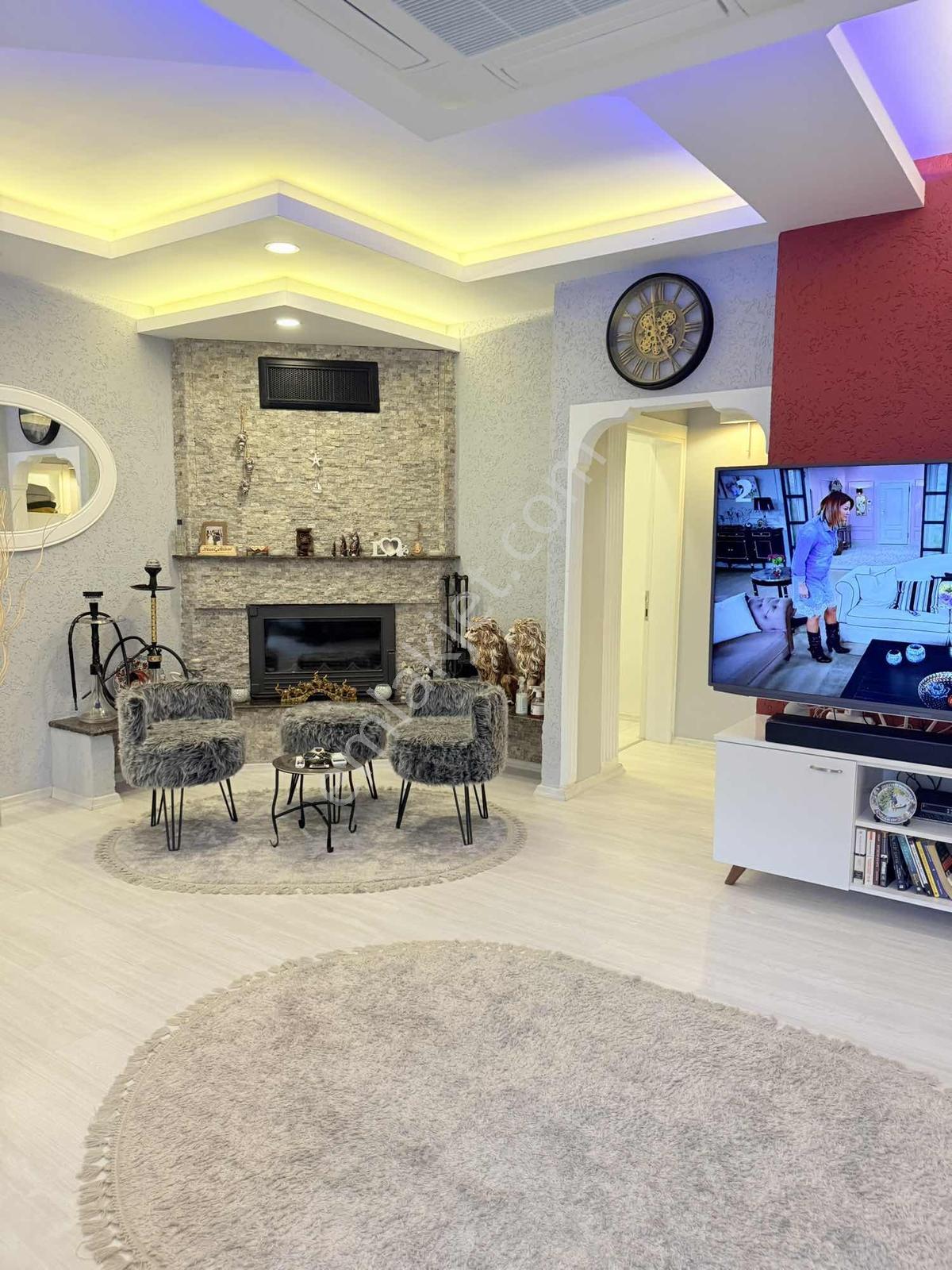 Alanya Konaklı'da Lüks Eşyalı Satılık Havuzlu Villa — fotoğraf 4