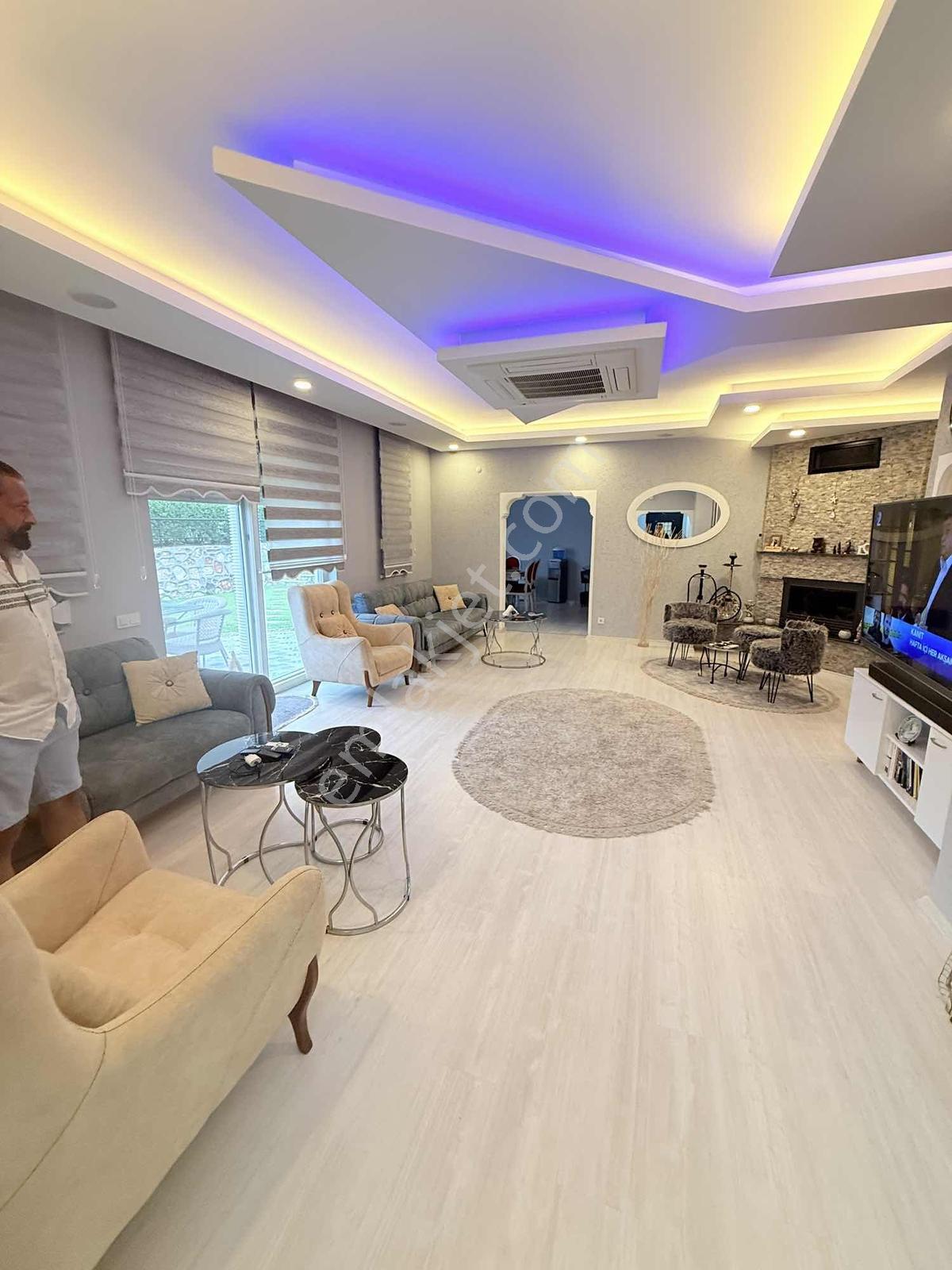 Alanya Konaklı'da Lüks Eşyalı Satılık Havuzlu Villa — fotoğraf 19