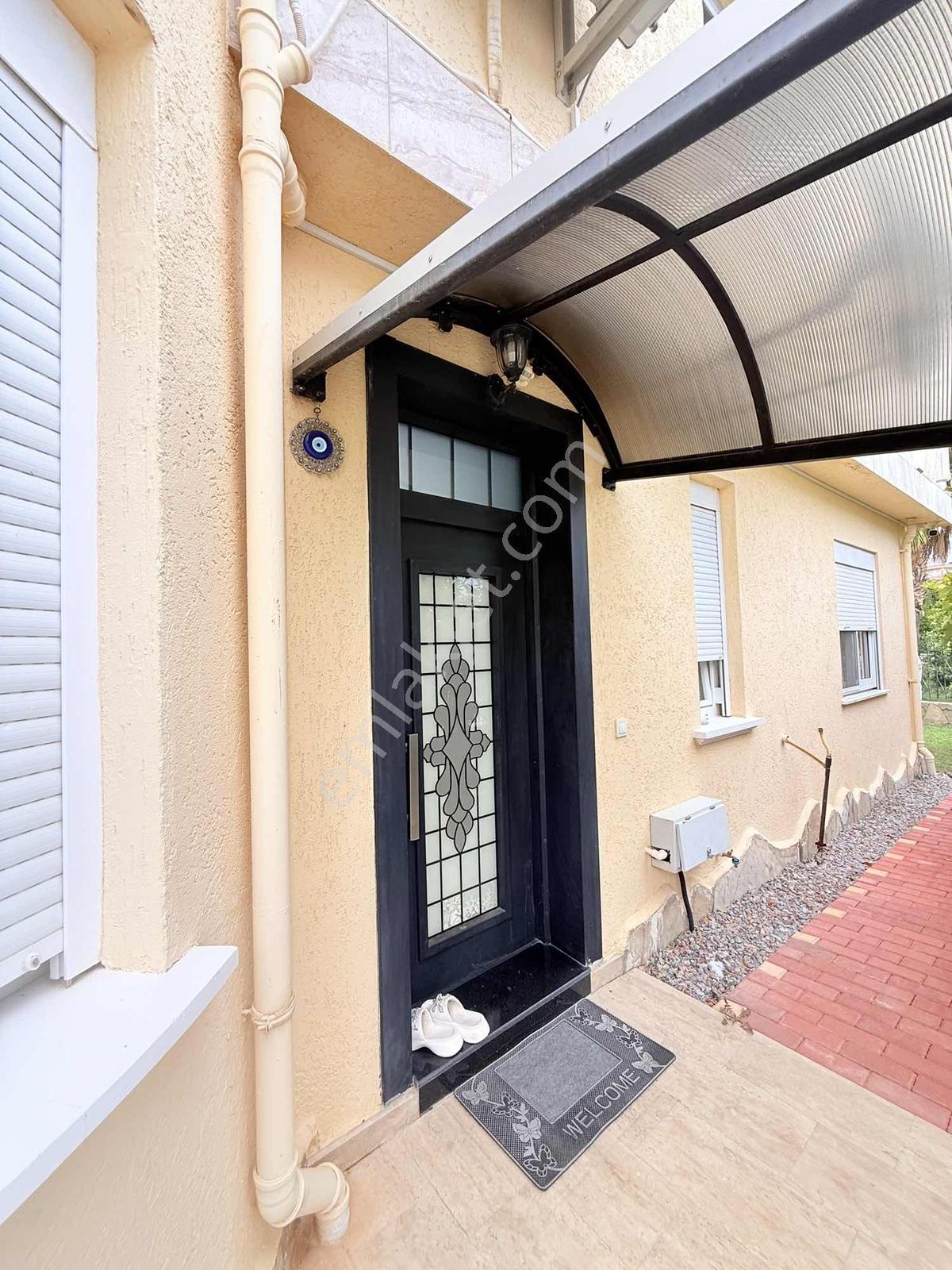 Alanya Konaklı'da Lüks Eşyalı Satılık Havuzlu Villa — fotoğraf 31