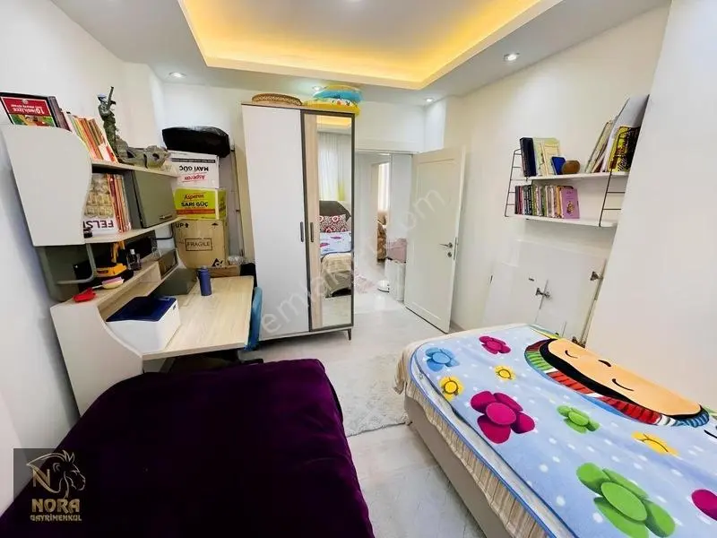 Viranşehir'de 3.5+1 İçi Yeni Tadilatlı Site İçi Havuzlu Daire — fotoğraf 14