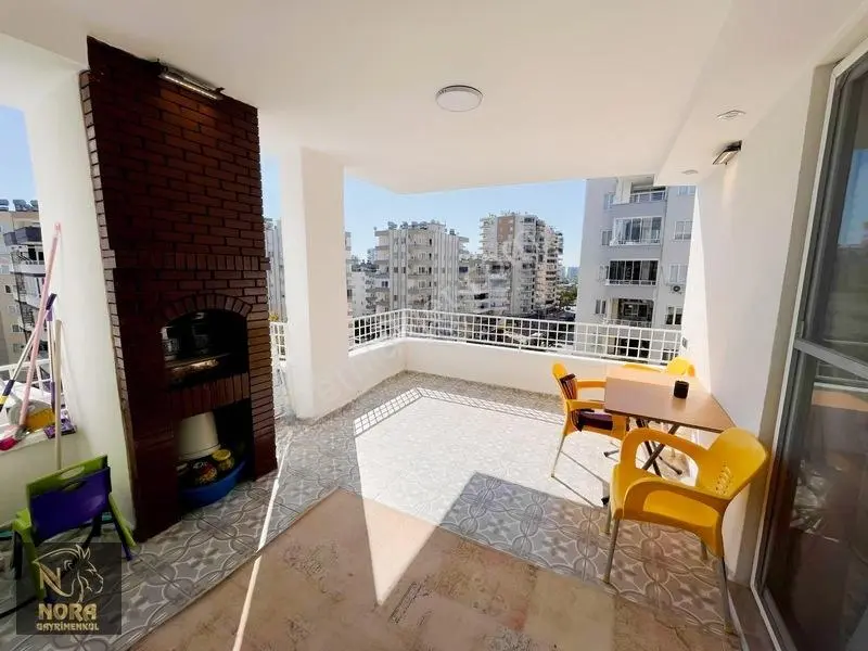 Viranşehir'de 3.5+1 İçi Yeni Tadilatlı Site İçi Havuzlu Daire — fotoğraf 24