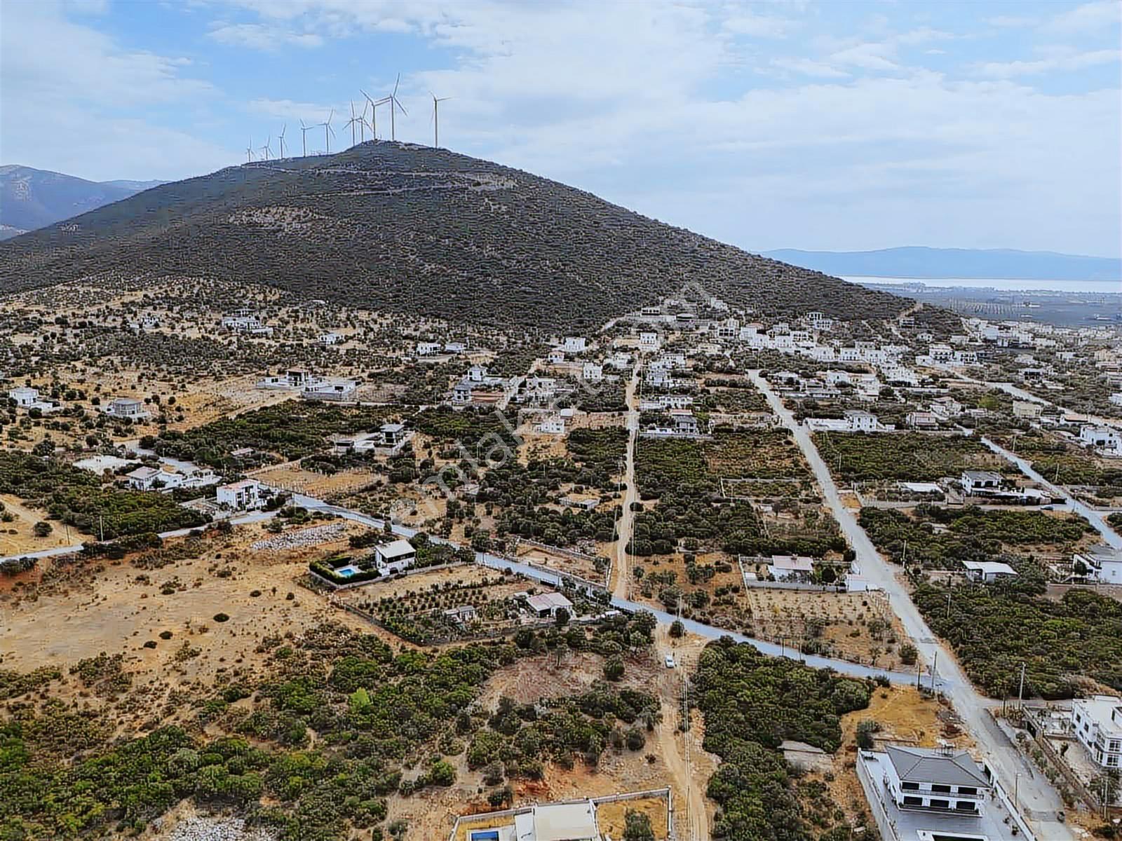 Didimde 700m2 İmarlı Villa Arsası Fırsat Önü Açık — fotoğraf 4