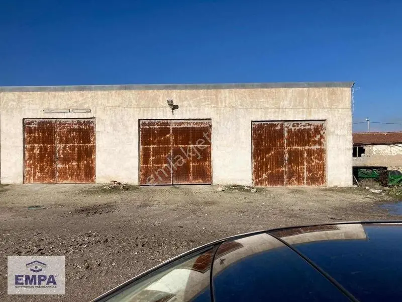 Empa'dan Seyitgazi /afyon Yolu Üzerinde 60 Ton Kantar Ve Depolar — fotoğraf 3