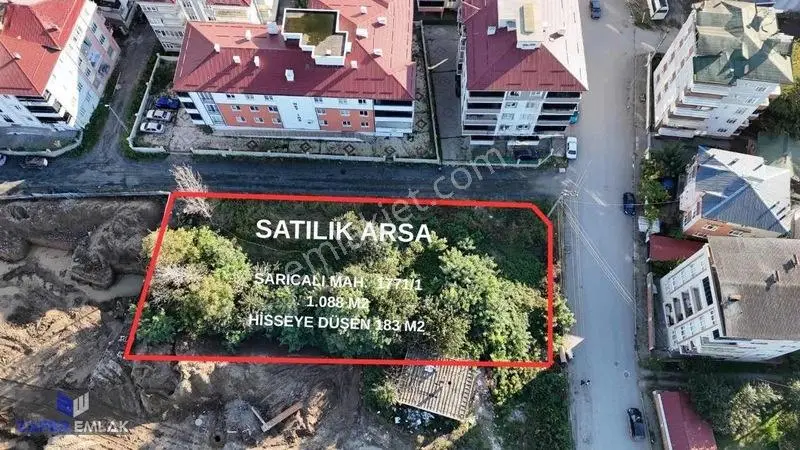 Zafer Emlak'Tan Satılık 183 M2 Hisse Arsa