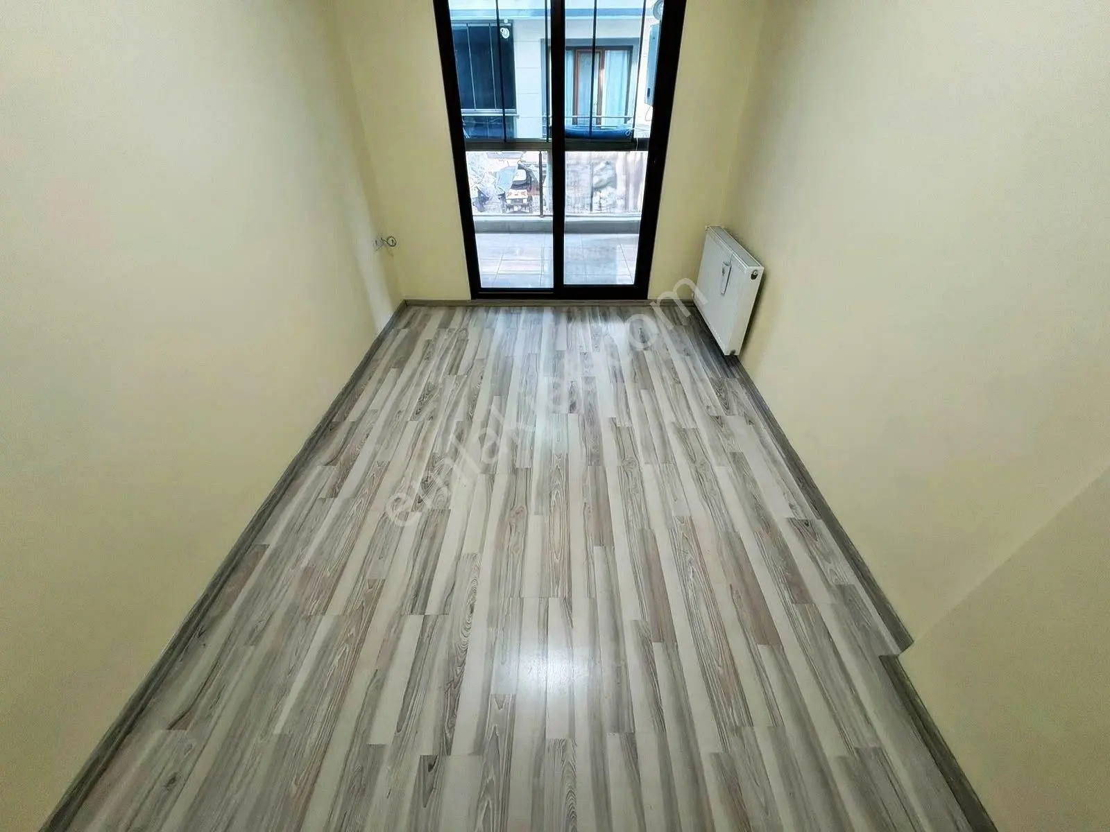 Aktif'ten Akçay'da Satılık Harika Konumlu Doğalgazlı Lüx 1+1 Geniş Daire — fotoğraf 10