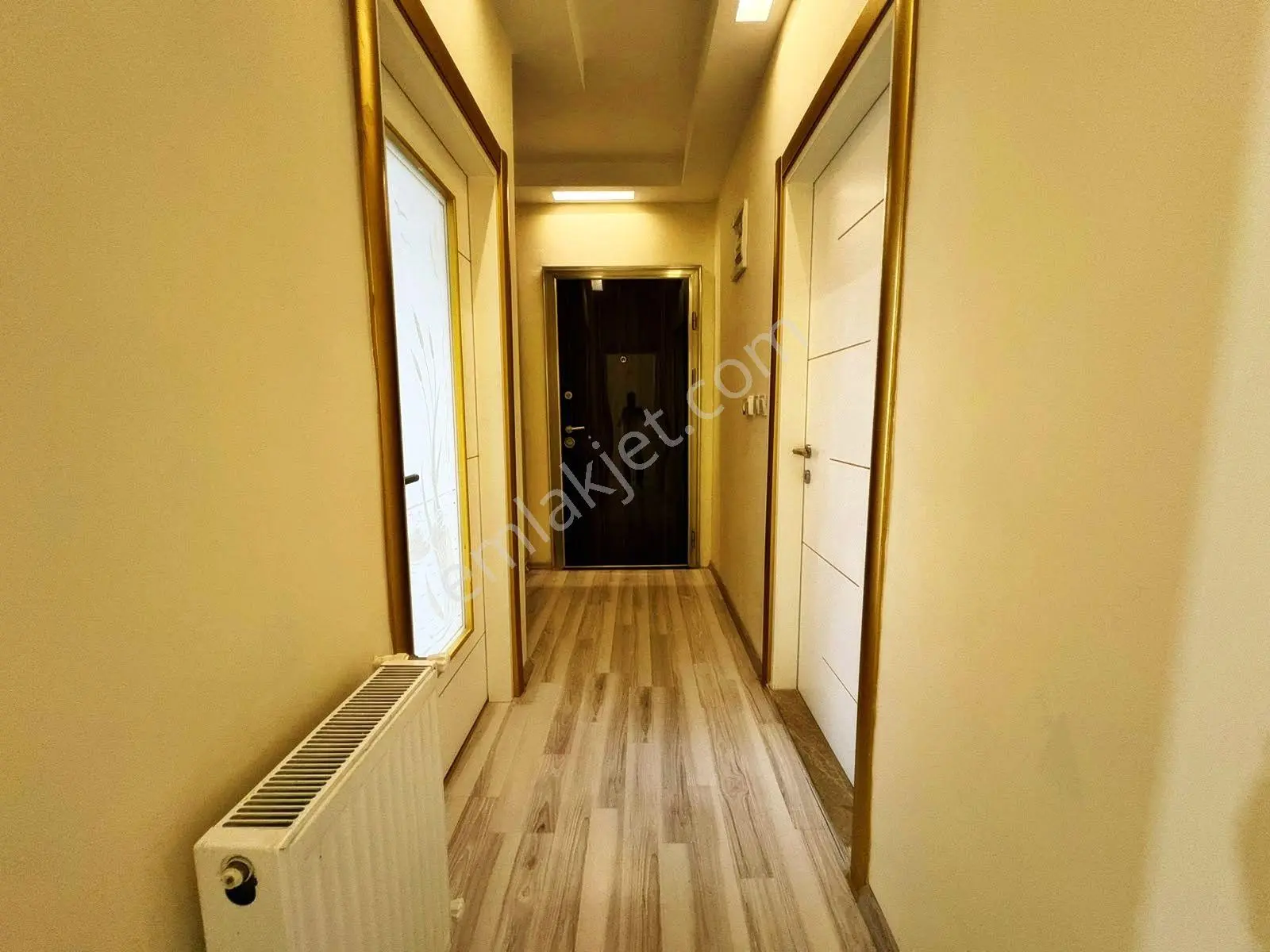 Aktif'ten Akçay'da Satılık Harika Konumlu Doğalgazlı Lüx 1+1 Geniş Daire — fotoğraf 14