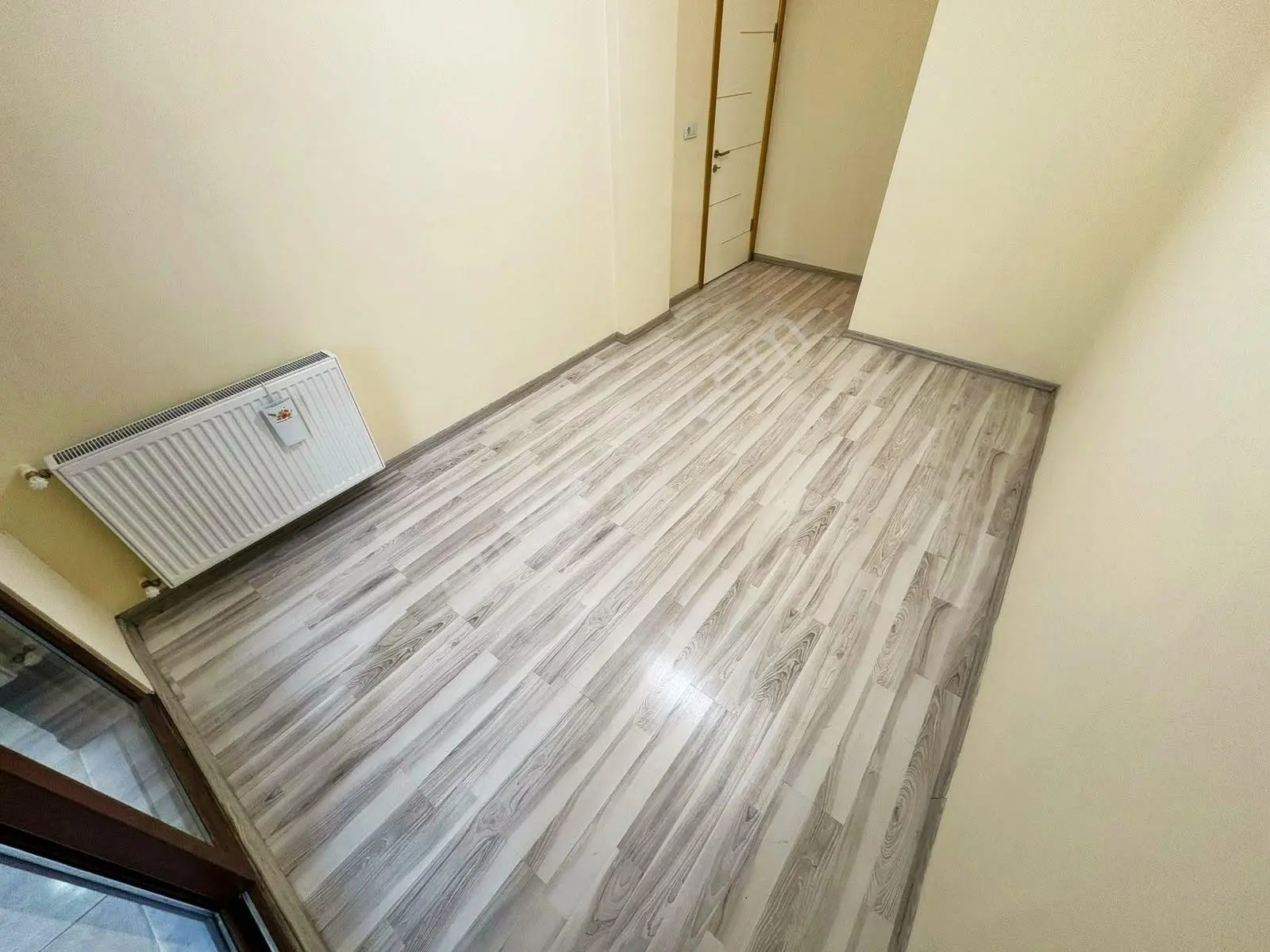 Aktif'ten Akçay'da Satılık Harika Konumlu Doğalgazlı Lüx 1+1 Geniş Daire — fotoğraf 30