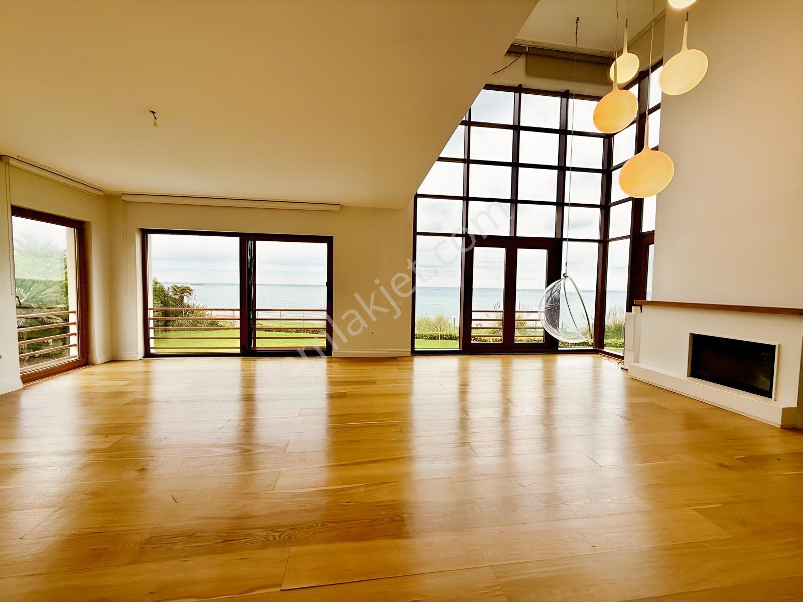 Sarıyer Satılık Villa Marenegro Denize Sıfır 8+2 Havuzlu Villa — fotoğraf 2