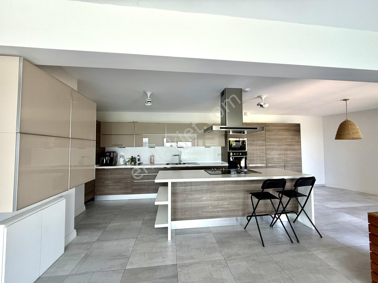 Sarıyer Satılık Villa Marenegro Denize Sıfır 8+2 Havuzlu Villa — fotoğraf 30