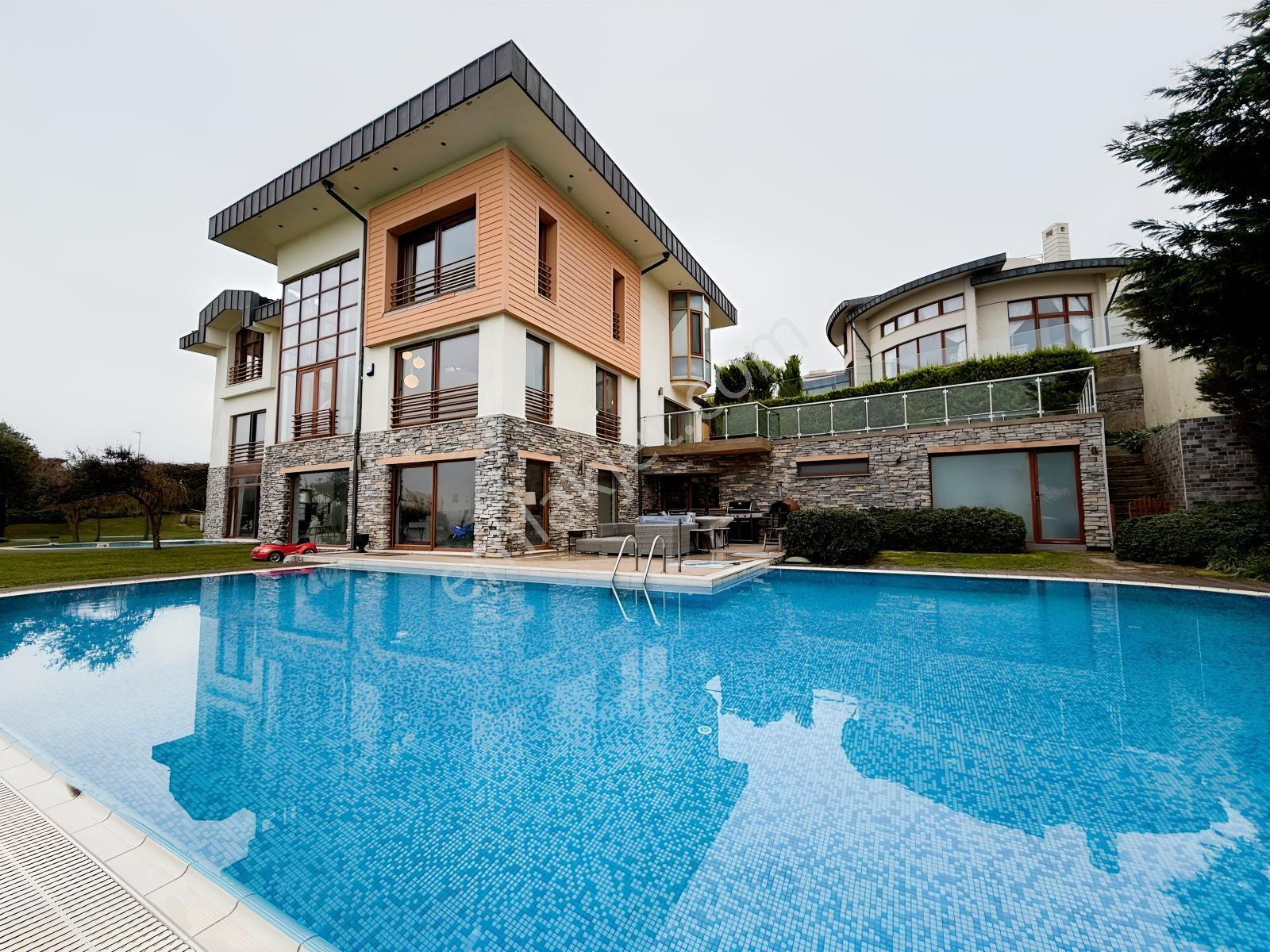 Sarıyer Satılık Villa Marenegro Denize Sıfır 8+2 Havuzlu Villa — fotoğraf 35