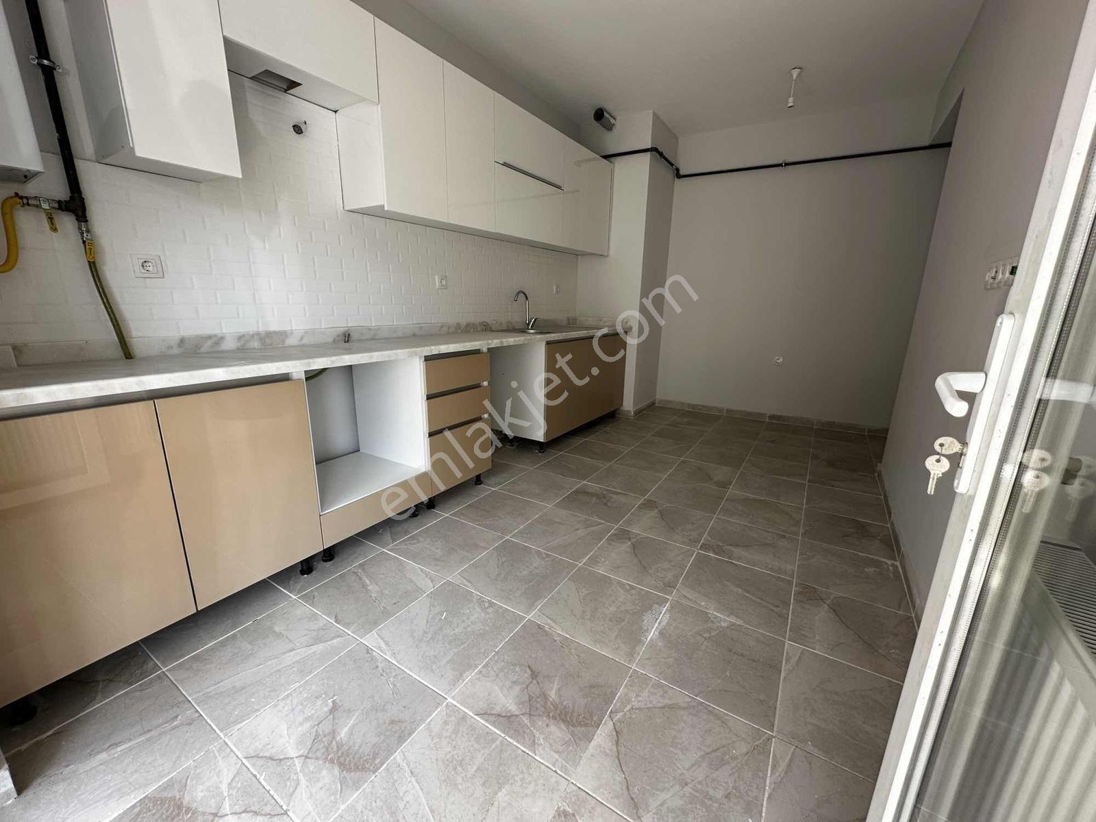 Zafer Sitesi'nde | Eminevim Ve Fuzulevim'e Uygun! 9. Katta Sıfır — fotoğraf 9