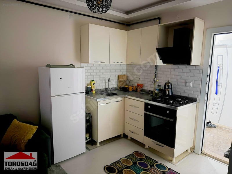 Van Maraş Elit Otel Karşısı 1+1 Eşyalı Kiralık Daire — fotoğraf 9