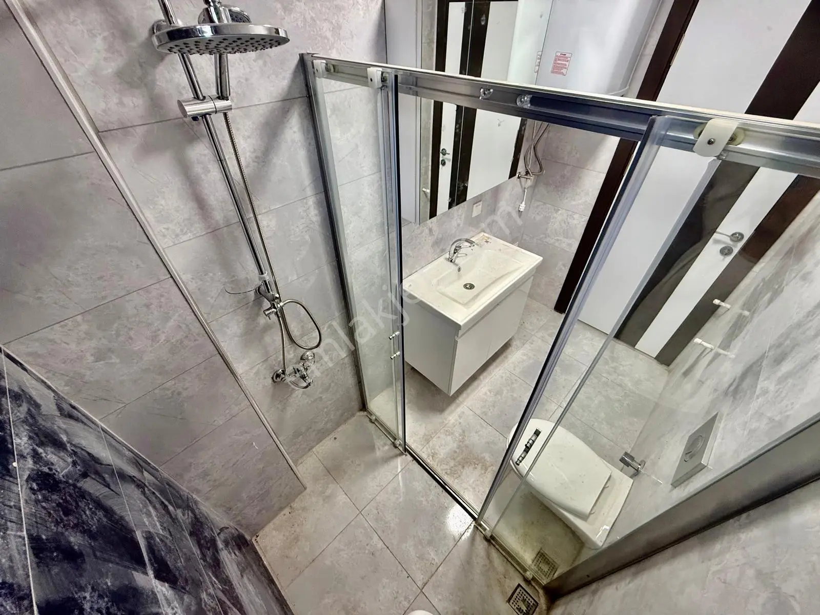 ꧁ay Emlaktan꧂küçükkuyu'da Yaşam Tarzınızı Değiştirecek Müstakil Tadında Satılık 2+1 Lüx Daire — fotoğraf 29