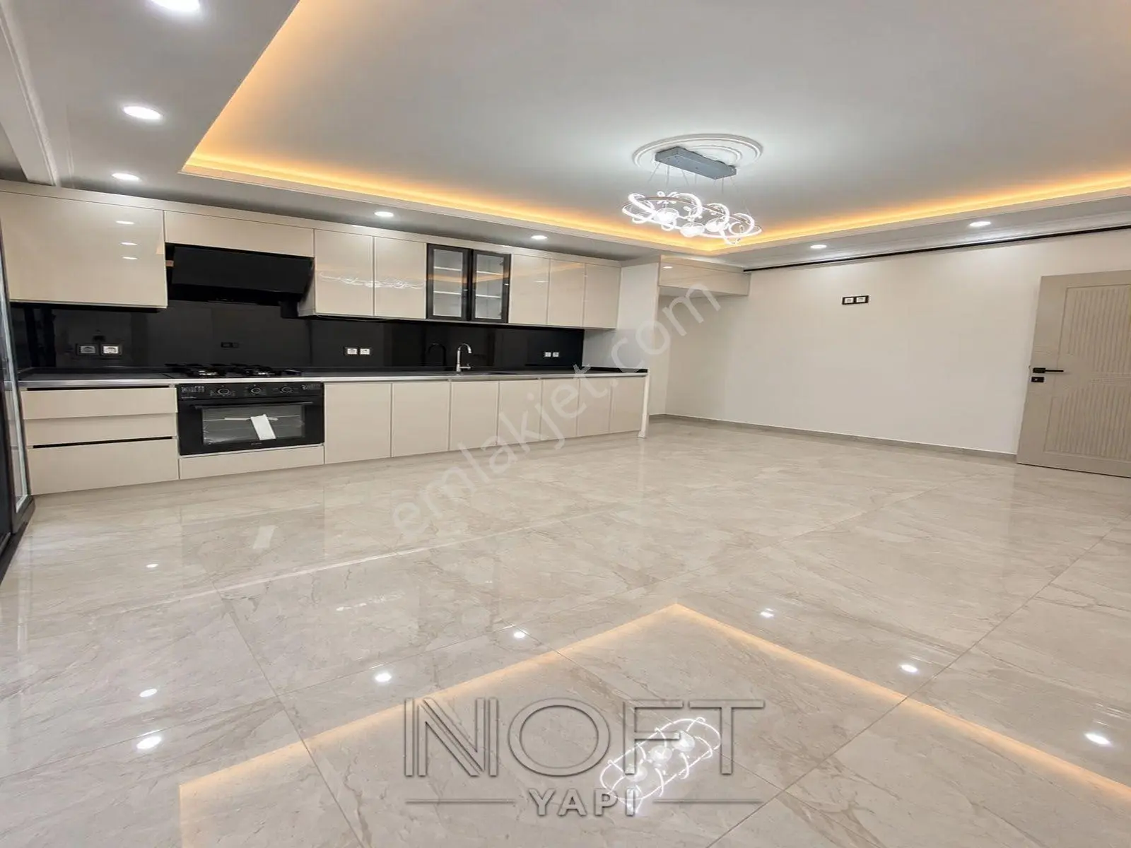 Meydana Yakın Sıfır Tek Daire Üzeri 3+1 150m2 Ultra Lux Daireler — fotoğraf 13