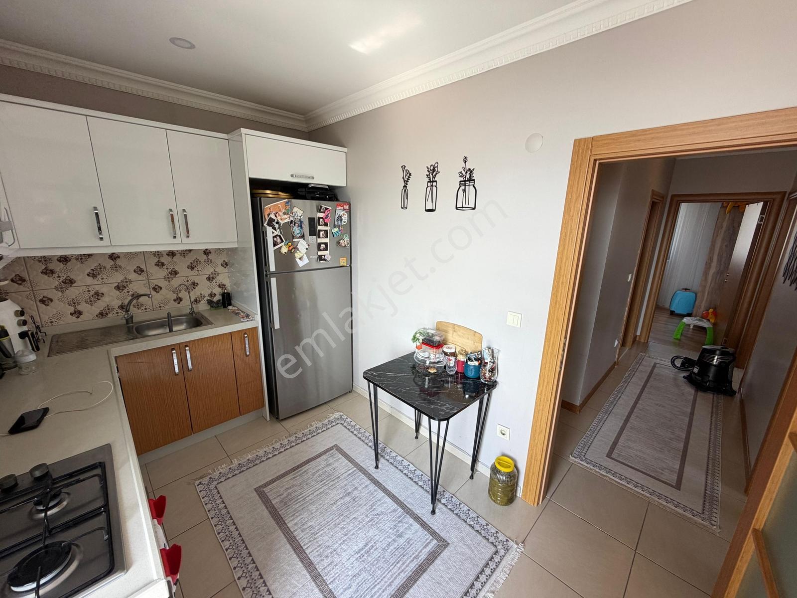 Kartal 'da Lebi Deniz Manzaralı Teraslı 3+1 115 M² Net Site İçi — fotoğraf 6