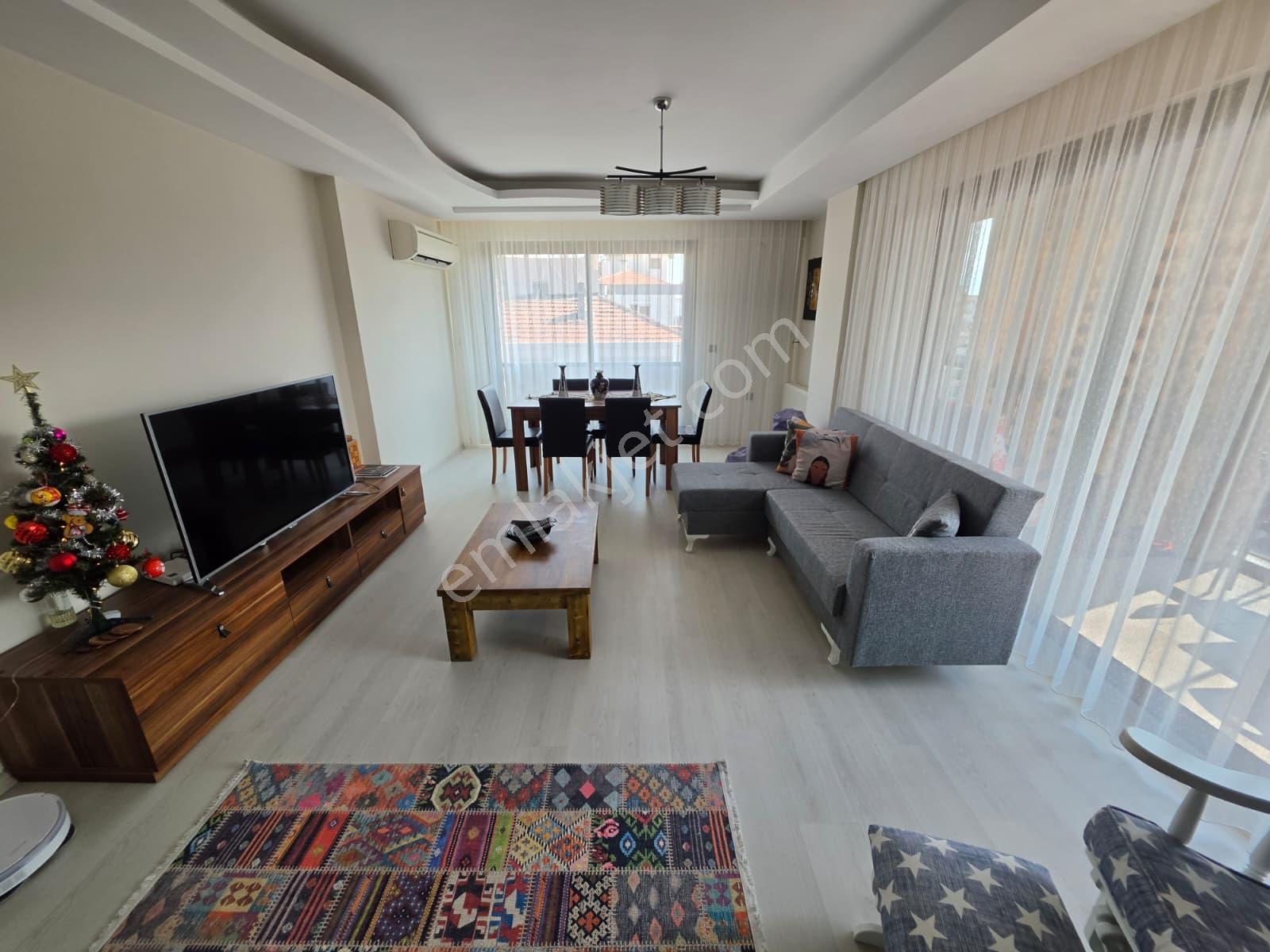 Muga'dan Karşıyaka Bahriye Üçok Bulvarı Üzeri Satılık 3+1 Daire — fotoğraf 20