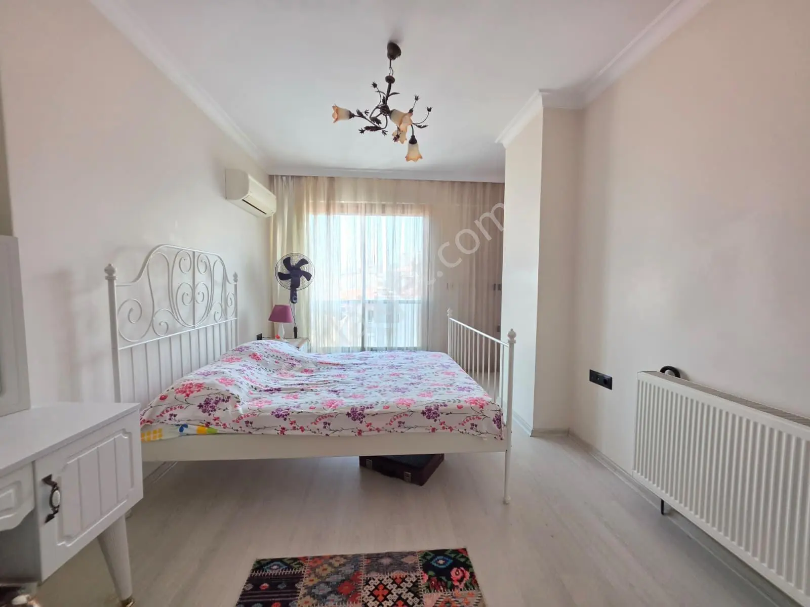 Muga'dan Karşıyaka Bahriye Üçok Bulvarı Üzeri Satılık 3+1 Daire — fotoğraf 33