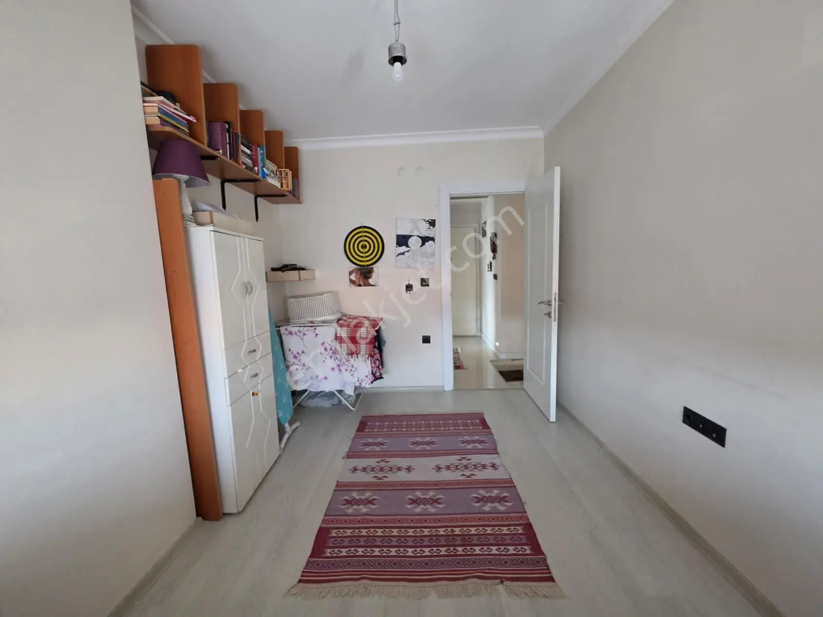 Muga'dan Karşıyaka Bahriye Üçok Bulvarı Üzeri Satılık 3+1 Daire — fotoğraf 45