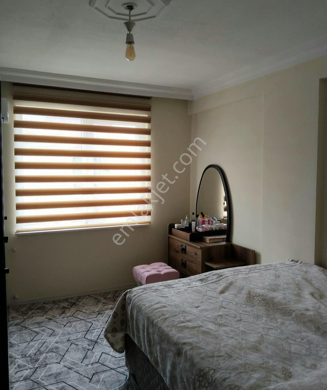 Altınova Orta Mahalle'de Satılık 2+1 Fırsat Daire - Brüt 120 M² — fotoğraf 5