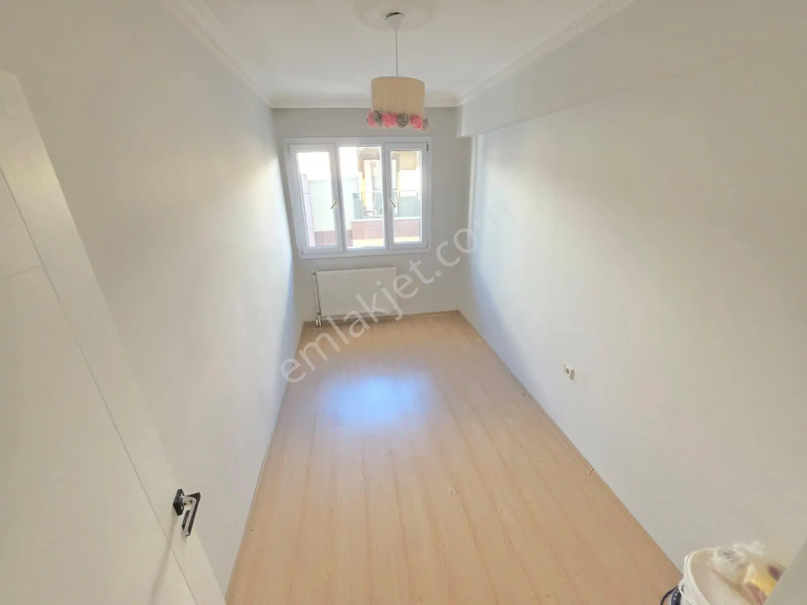 Muga'dan Şemikler Meydanda Merkezi Konumda Satılık 3+1 Daire — fotoğraf 37