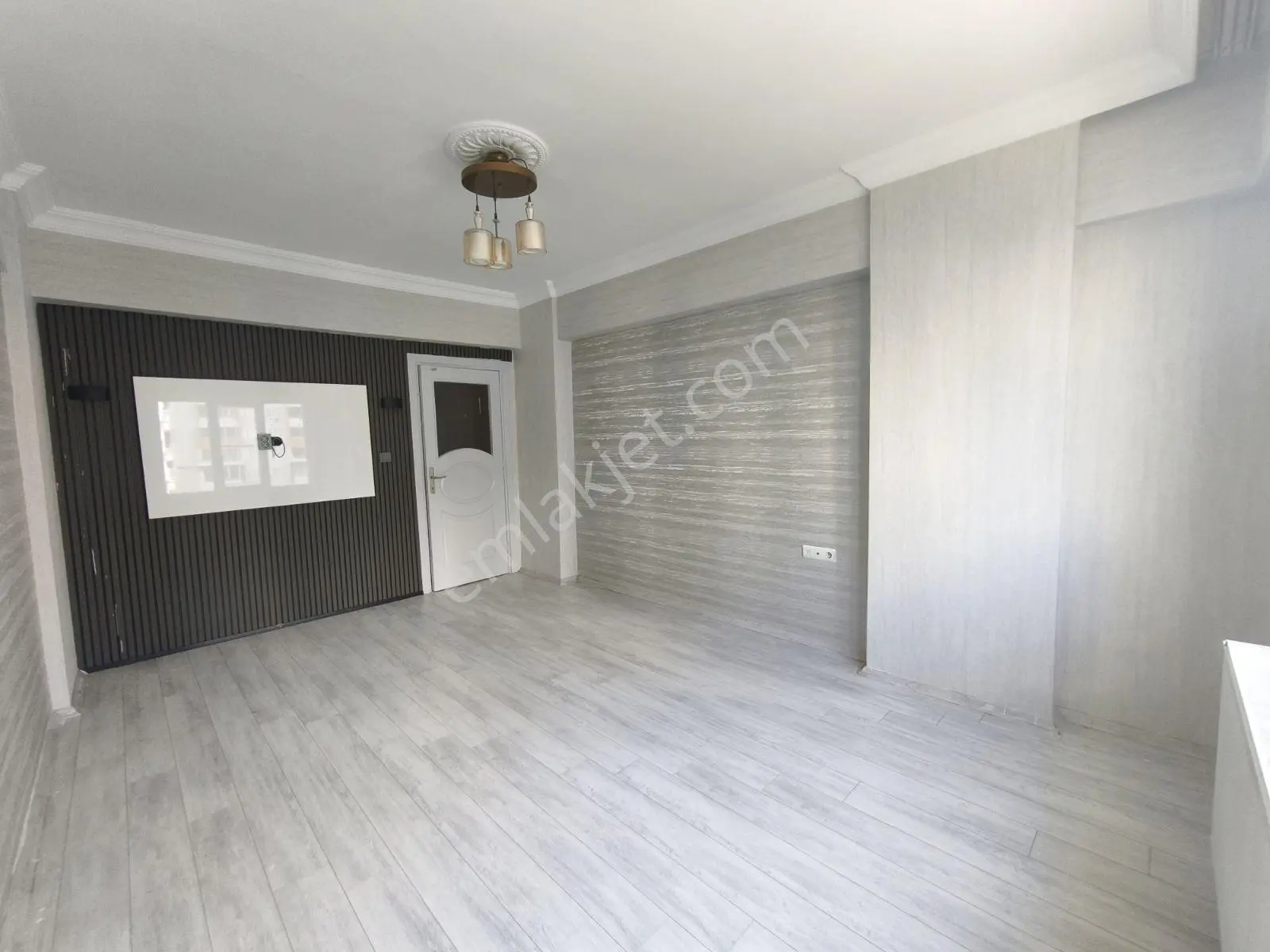 Seyran Emlak'tan Satılık 2+1 Fırsat Daire — fotoğraf 7