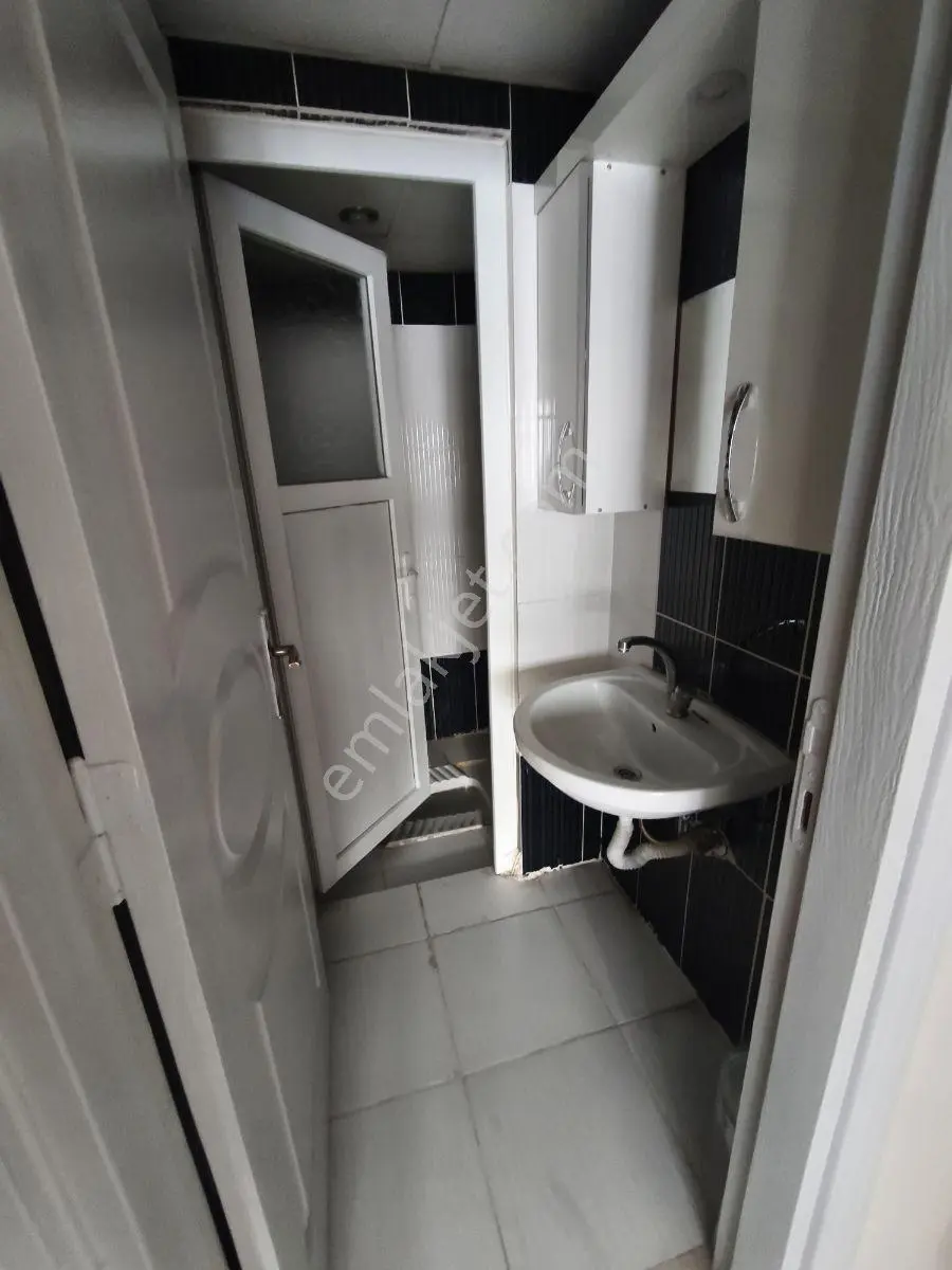 Seyran Emlak'tan Satılık 2+1 Fırsat Daire — fotoğraf 11