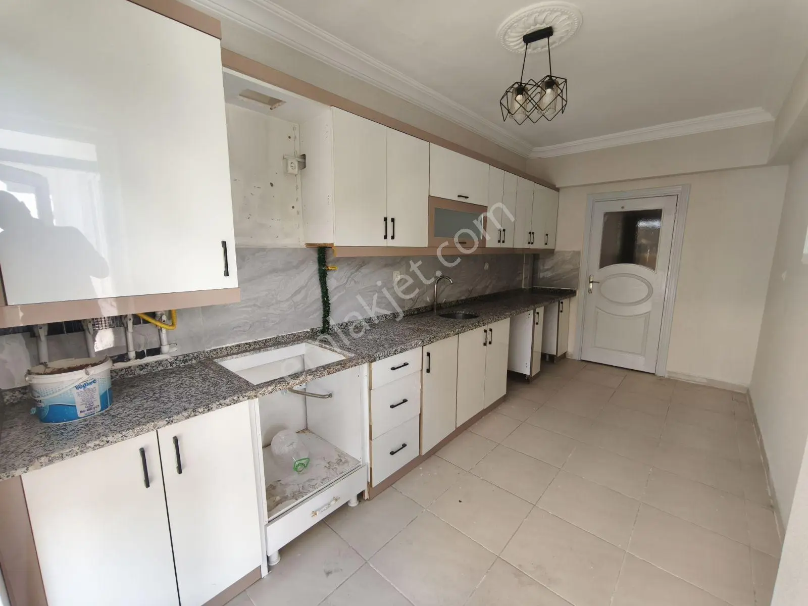 Seyran Emlak'tan Satılık 2+1 Fırsat Daire — fotoğraf 17