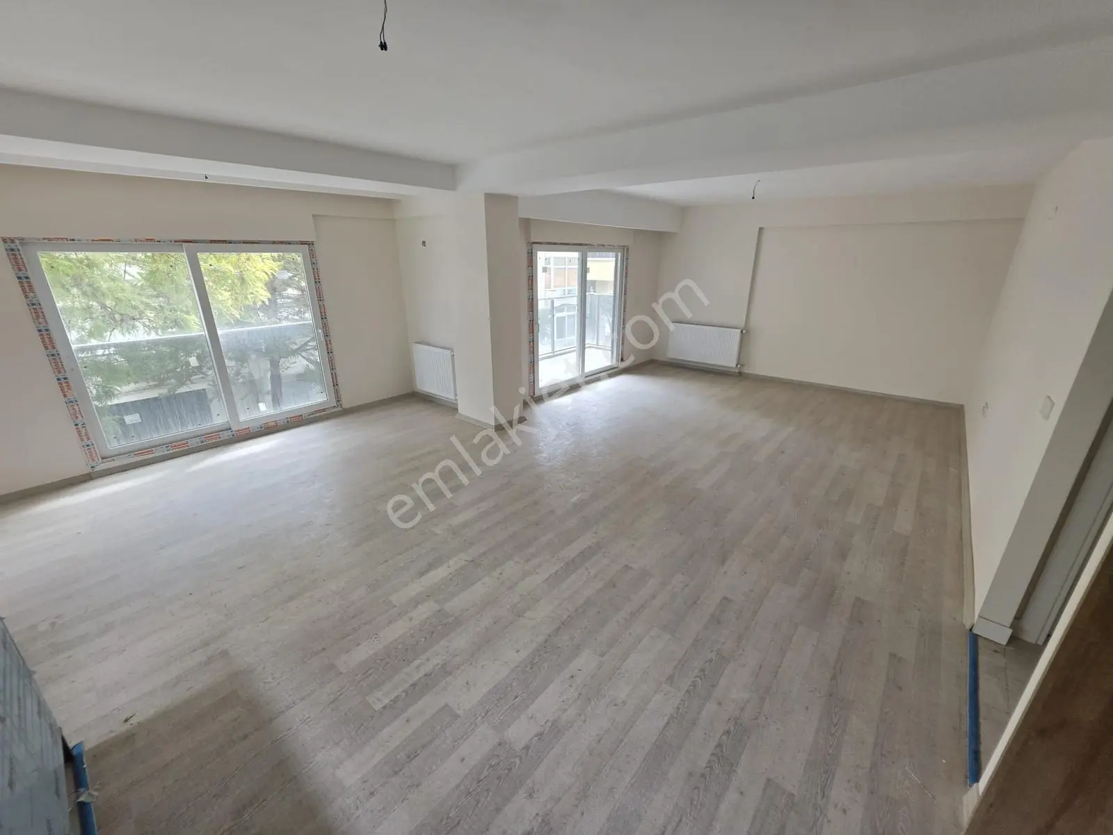 Muga'dan Bostanlı Sahil Ve Takev Yakını Satılık 4+1 Arakat Daire — fotoğraf 7