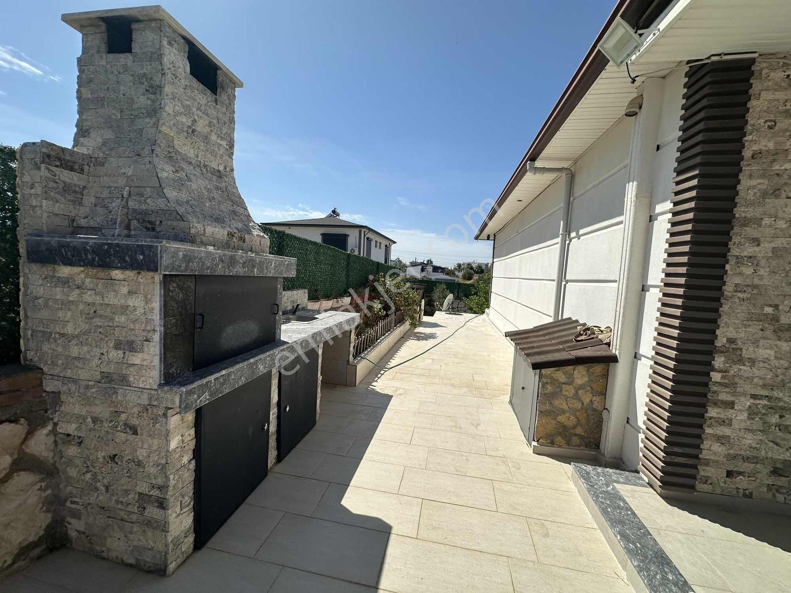 Didimde 700m2 Arsa İçinde 3+1 Ayrı Mutfak Havuzlu Villa — fotoğraf 4